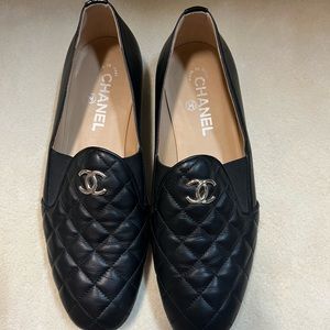Chanel Leather Loafers Black Interlocking CC Logo excellent condition